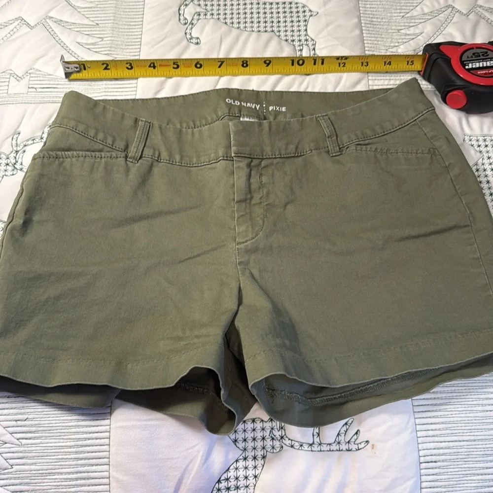 Old Navy Pixie Women's Green Cargo Shorts-6